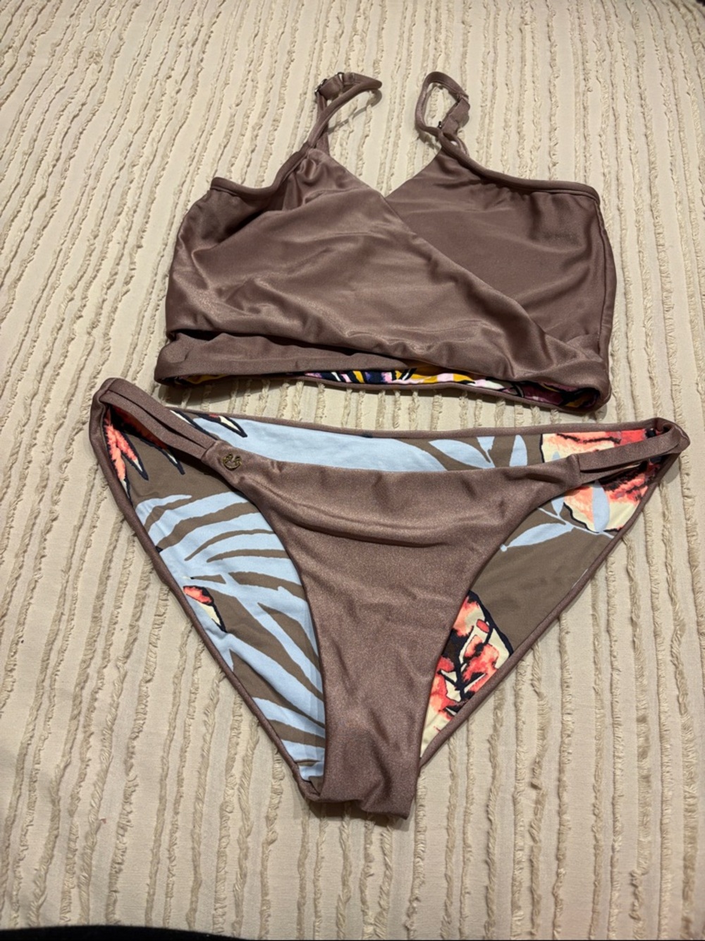 Brown Floral-Print Women’s Bikini Set - Picture 3 of 3